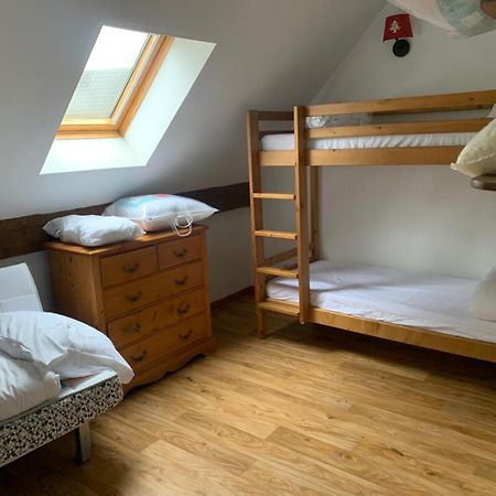 Appartement Dans Residence Bois De La Reine, Besse Et Saint Anastaise Екстериор снимка